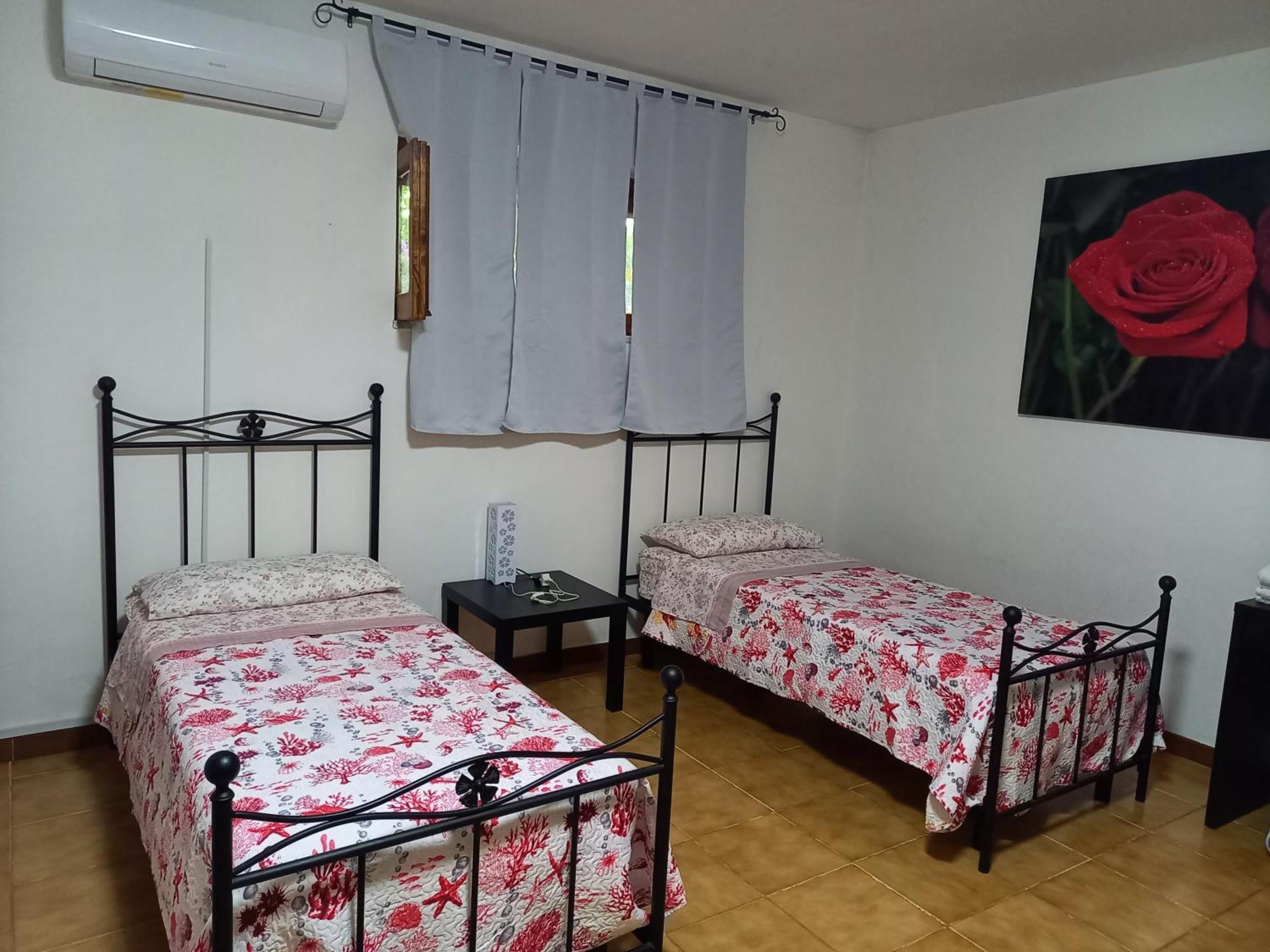 Casa Emilia Hotel Marano Principato Екстериор снимка